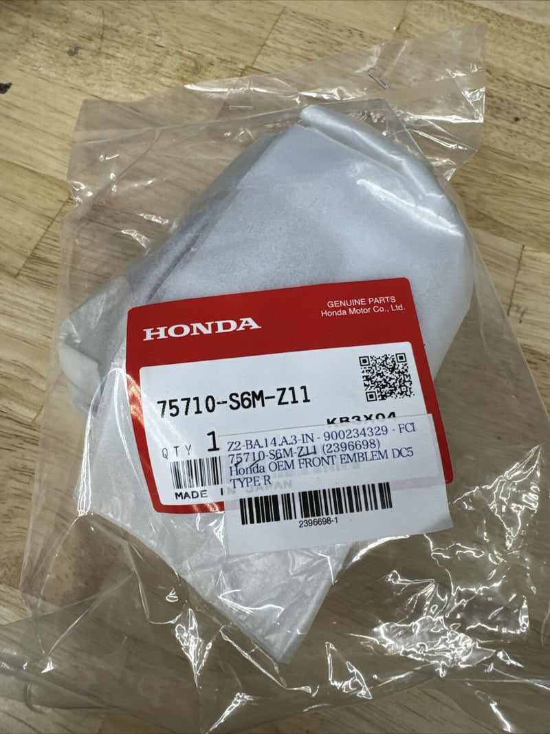 GENUINE JDM 05-06 ACURA RSX FRONT RED EMBLEM NEW HONDA GENUINE OEM 75710-S6M-Z11