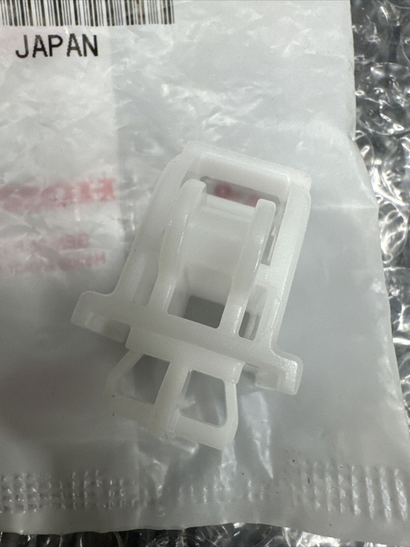 NEW Genuine OEM HOOD ROD SUPPORT HOLDER CLIP HONDA CR-Z  FIT  ELEMENT  CR-V  CRV