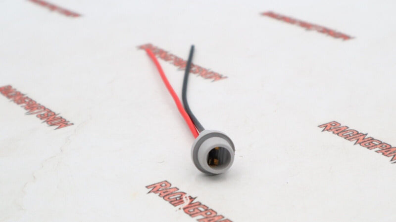 Universal 194 T10 Bulb Socket Pigtail for Flat Panels - Set of 6