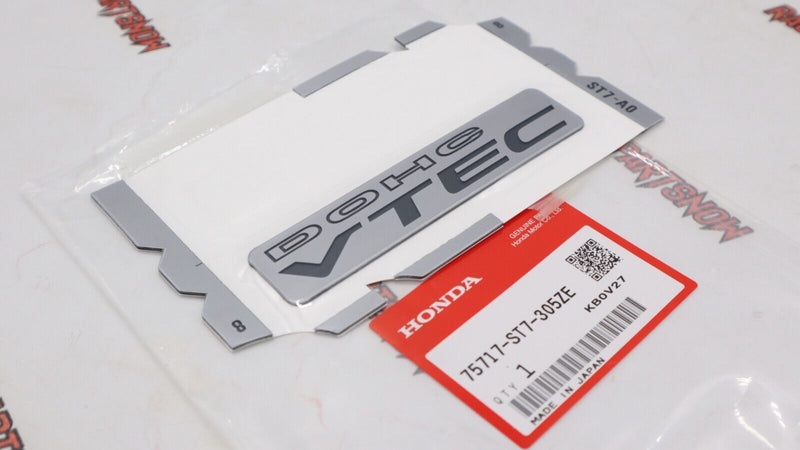 New OEM 90-01 Acura Integra GSR Type R B18C1 B18C5 DC2 "DOHC VTEC" Emblem Badge