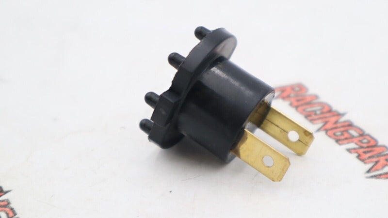 Low Beam Headlight Socket Male Fit 2001-2010 Mazda 3 5 Protege B28V-51-0A3