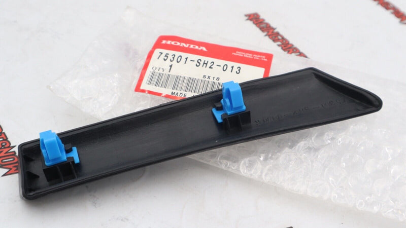 NEW 90-91 Honda OEM Front Fender Molding Protector Passenger Side 75301-SH2-013