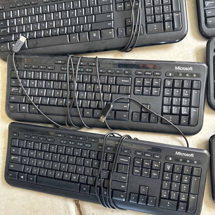 Lot of 10 Microsoft Wired Keyboard 600 Black